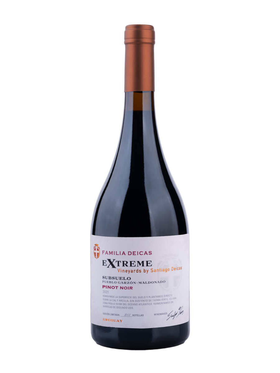 Vino Familia Deicas Exteme Vineyards Subsuelo Pinot Noir 750 ml Vino Familia Deicas Exteme Vineyards Subsuelo Pinot Noir 750 ml