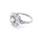 Anillo antiguo en oro 18k blanco y brillantes Anillo antiguo en oro 18k blanco y brillantes
