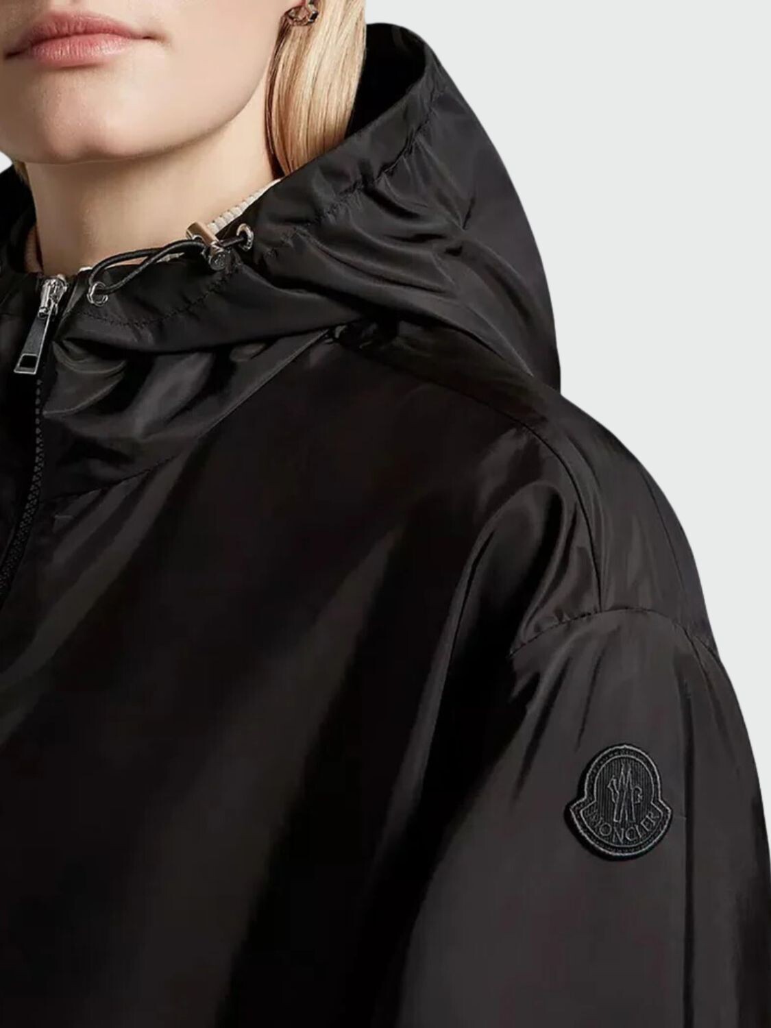 Moncler - Chaqueta impermeable con capucha, WETE Negro