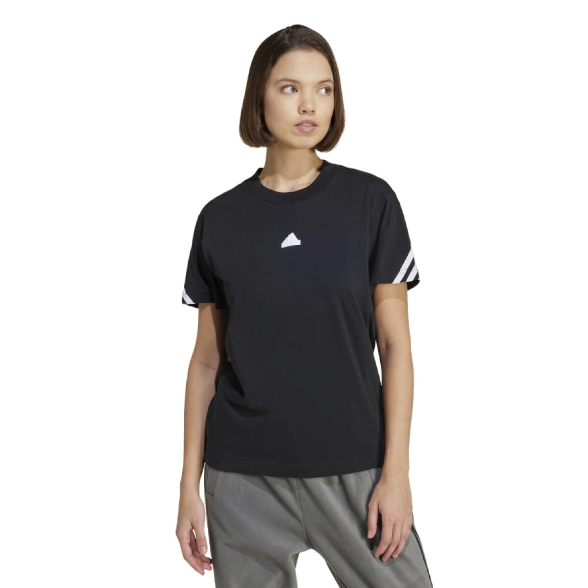 Remera Adidas Essentials de Mujer - IW4563 - Negro 