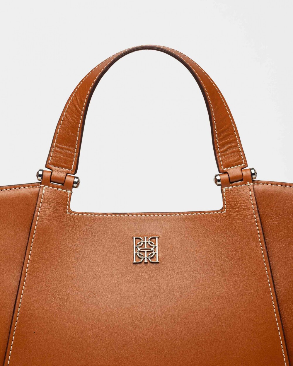 Cartera de mano Tess en cuero vaquita Cuoio