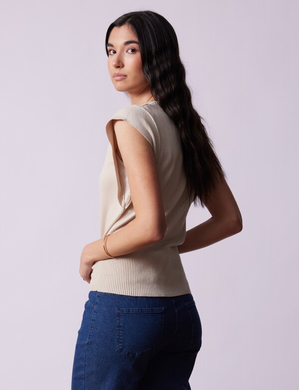 Buzo Escote V BEIGE