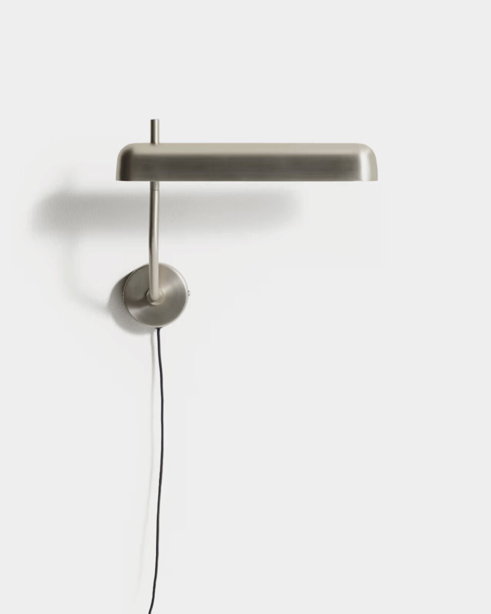 Aplique de pared Nelaia con acabado gris 