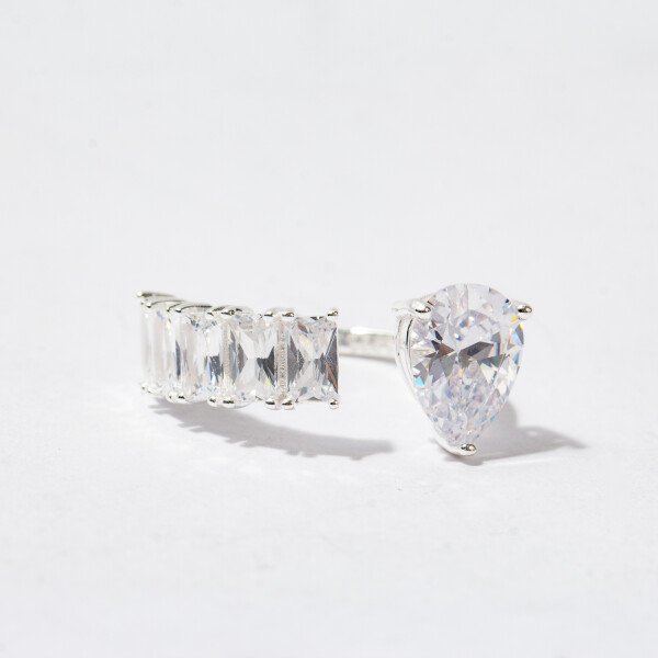 ANILLO NYXELIA ANILLO NYXELIA