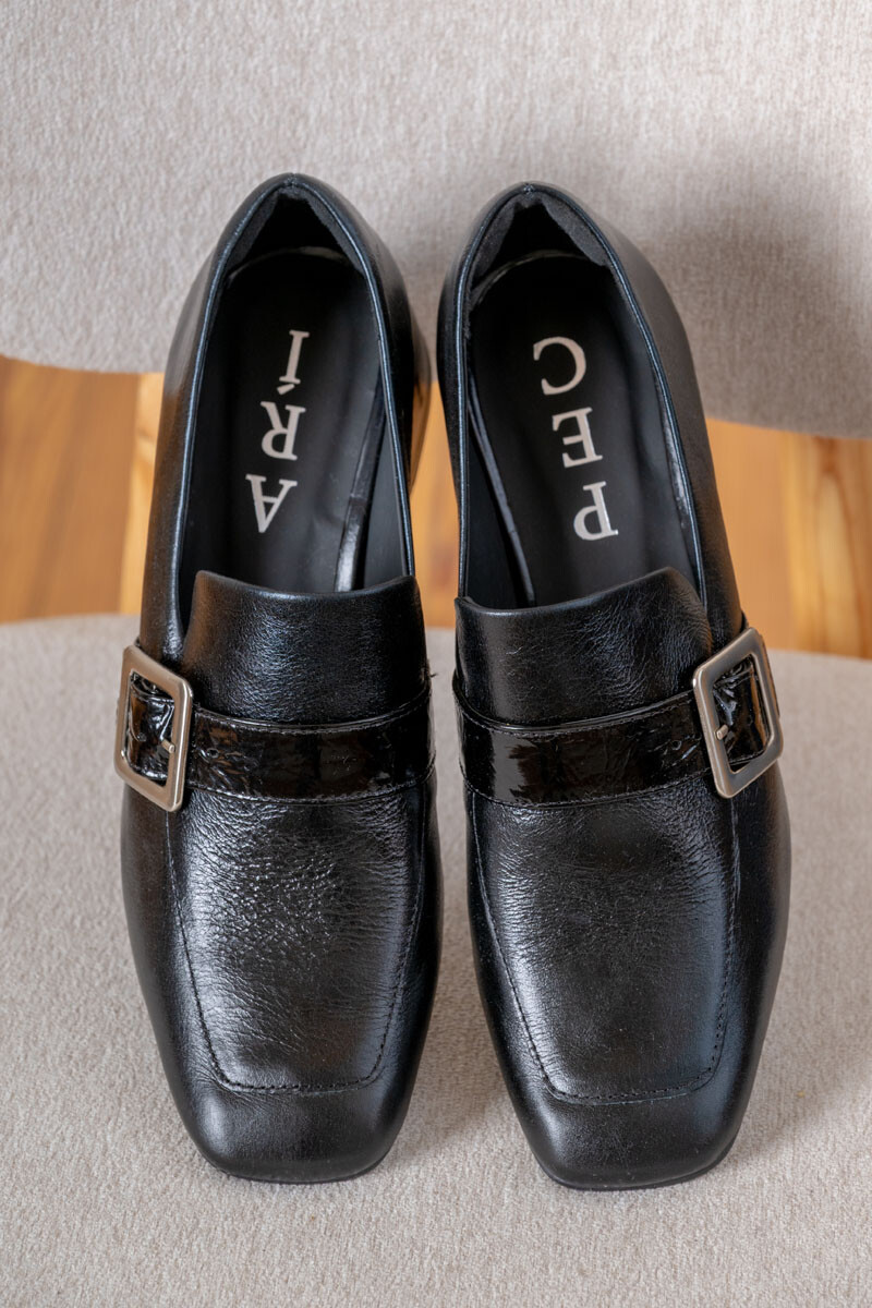Mocasin elo Negro