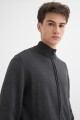 Campera liviana con cierre GRIS