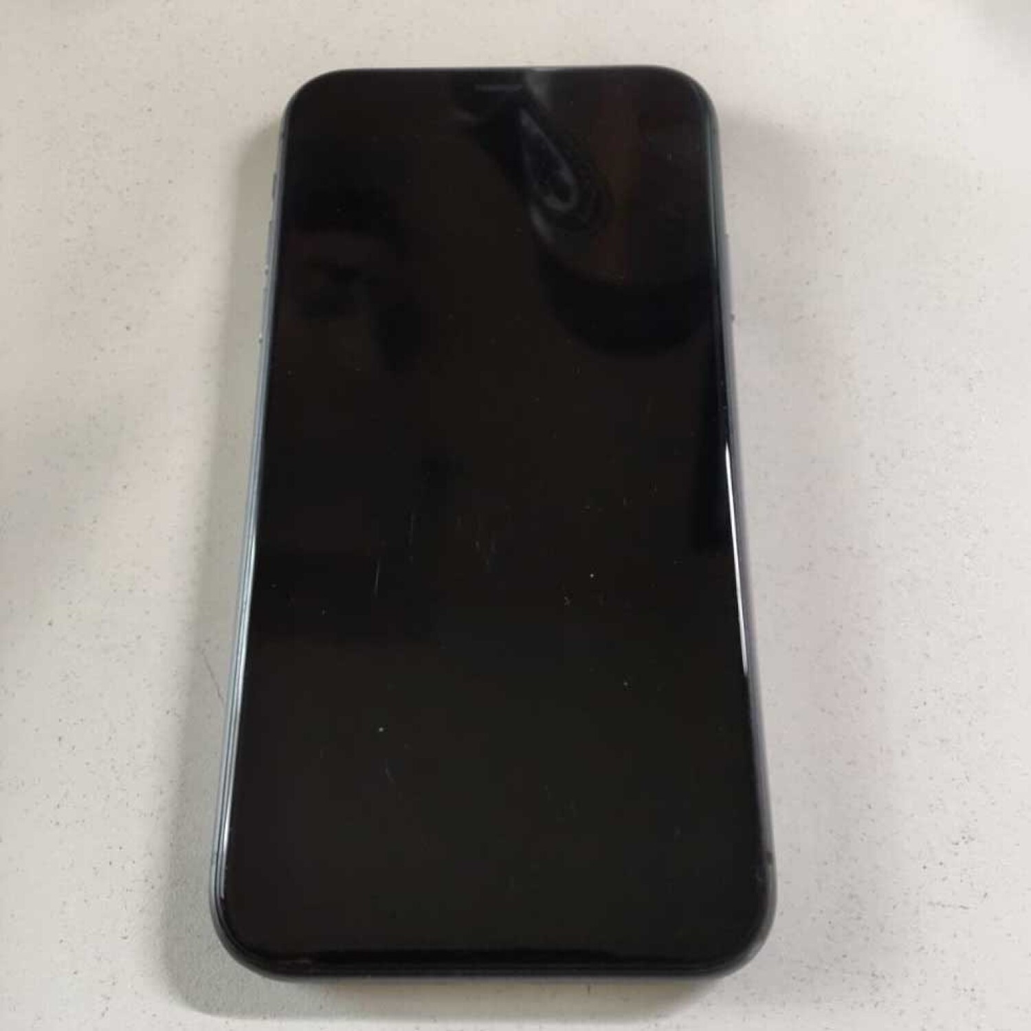 iPhone 11 128GB - Black — denuevo