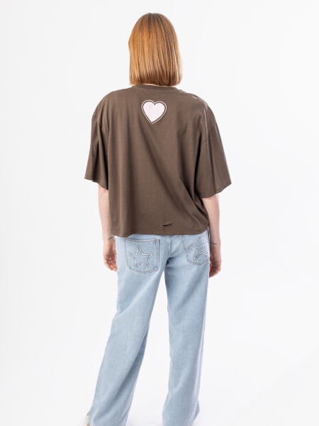 REMERA MICKEY IN LOVE MARRON