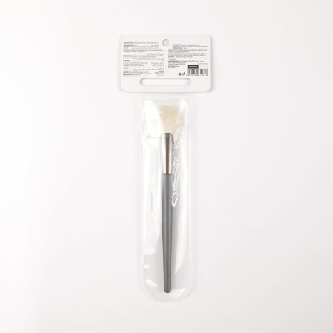 BROCHA ANGULAR PARA RUBOR SERIE GREY SHADOW BROCHA ANGULAR PARA RUBOR SERIE GREY SHADOW
