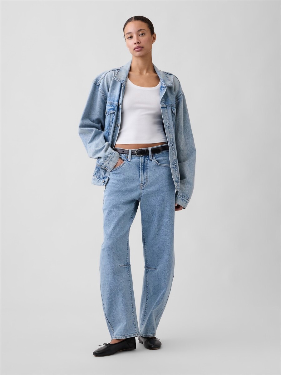 Jean Barrel Mujer - Light Wash 