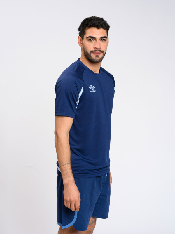 REMERA MELU HOMBRE Umbro Hombre 01p