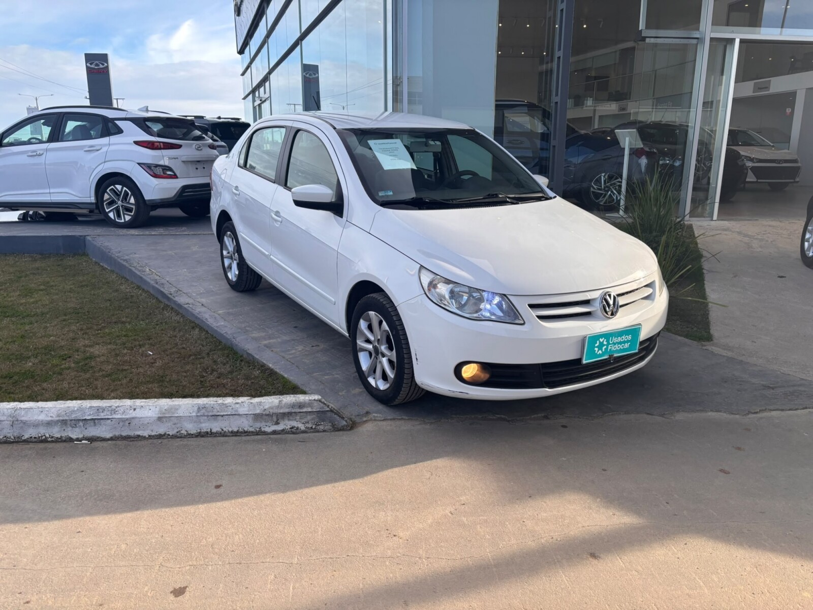 VW Gol Comfort Sedan - 2012 