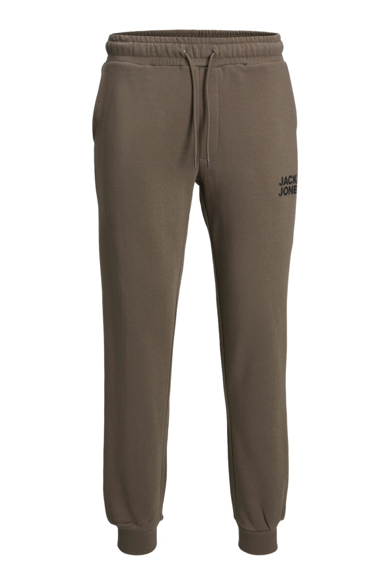 Pantalón Gordon Jogger Logo Discreto Falcon