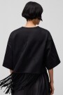 CHAQUETA BORDADA Negro