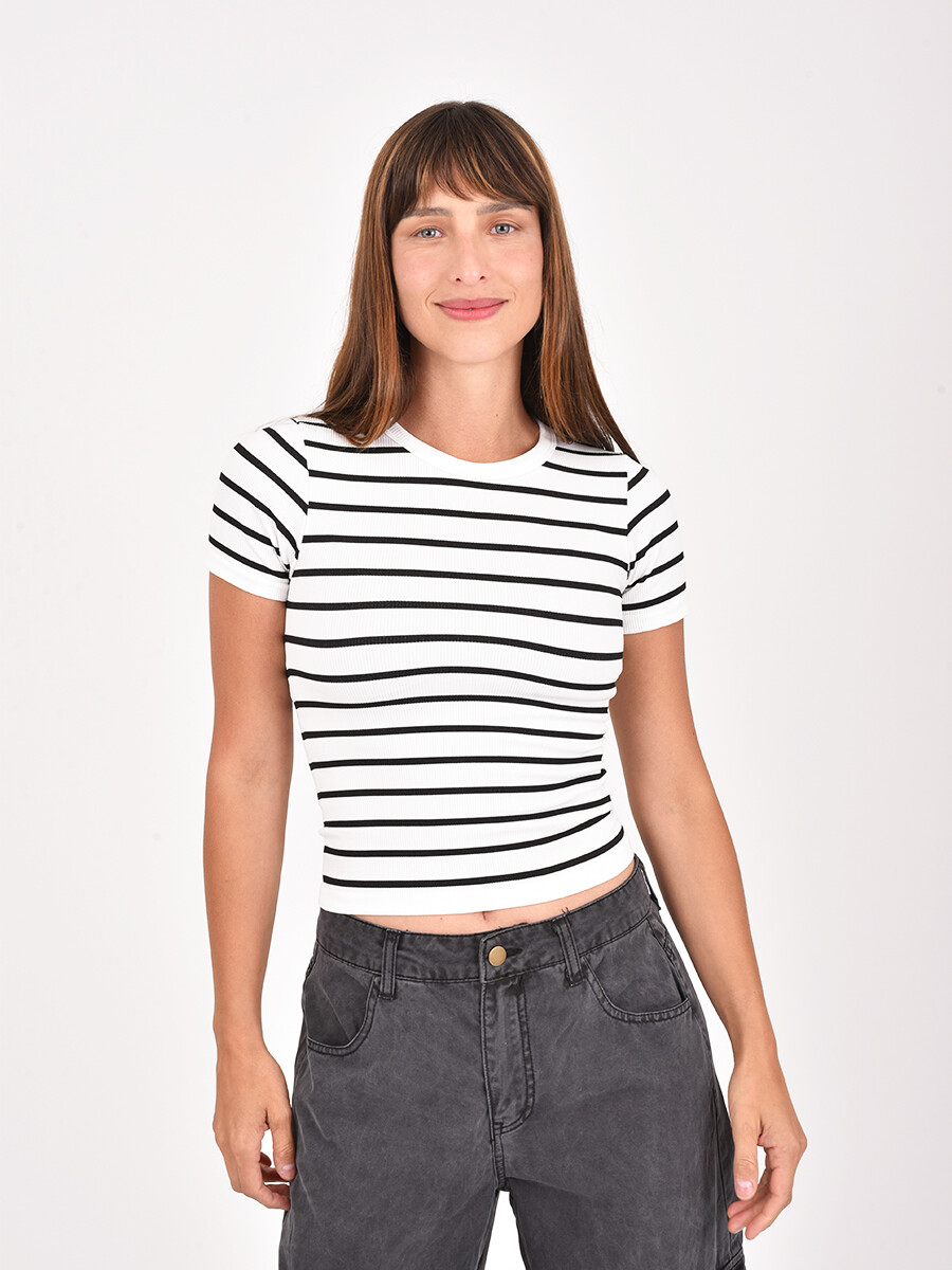 REMERA NALA - VARIANTE 1 