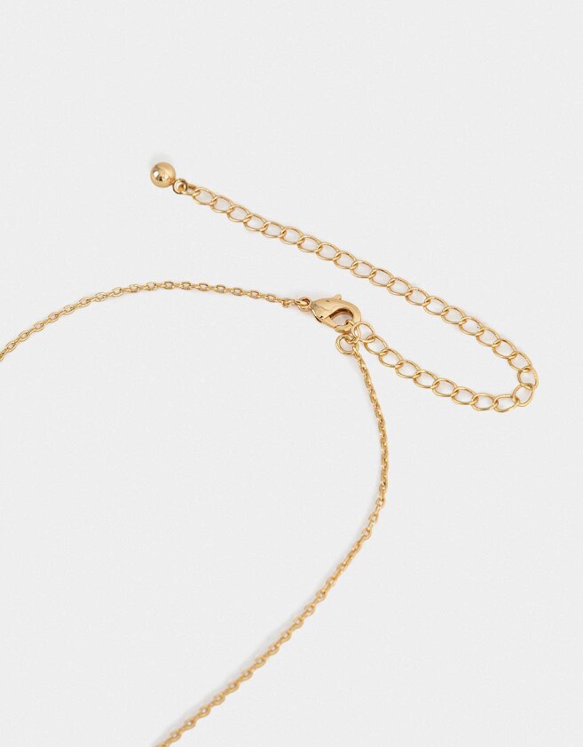 Cadena Corta con Dije Premium Gold Cortos - Dorado