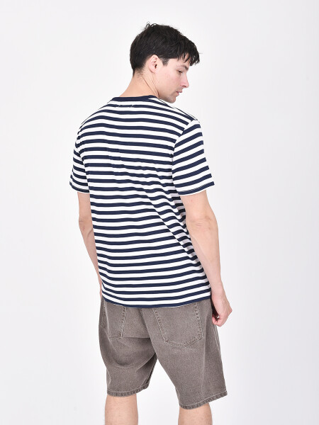 REMERA ARRECIFE VARIANTE 1