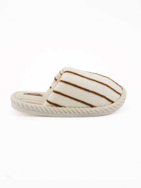 PANTUFLA JULI VARIANTE 2
