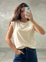 MUSCULOSA TACHAS BLANCO MUSCULOSA TACHAS BLANCO