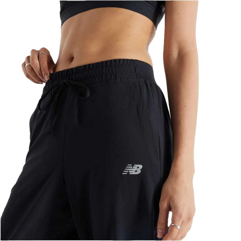 Pantalón New Balance Essentials Negro