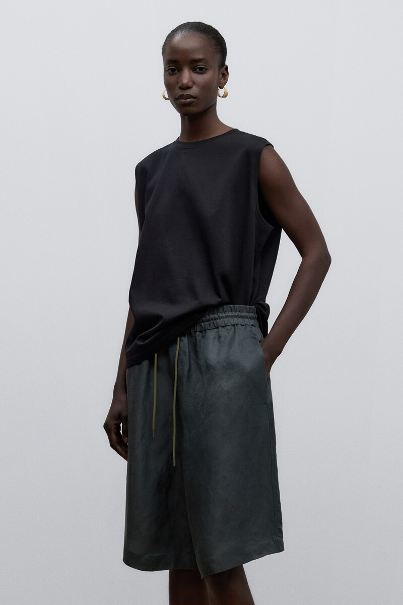 CAMISETA Negro