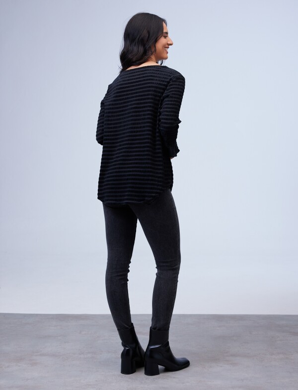 Blusa Manga Acampanada NEGRO