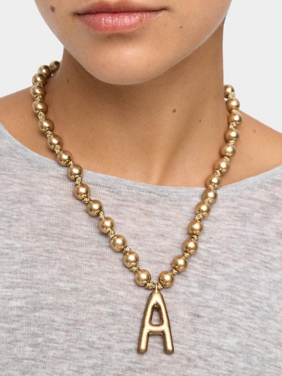 Collar Corto De Cuentas Dorado dorado