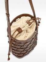 Bolso Bombonera Trenzado Con Nudos marron