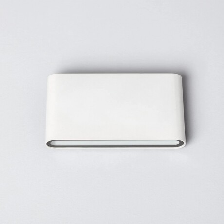 ARTEFACTO UNIDIRECCIONAL OVAL Artefacto Unidireccional Oval Graz Small IP65 Blanco