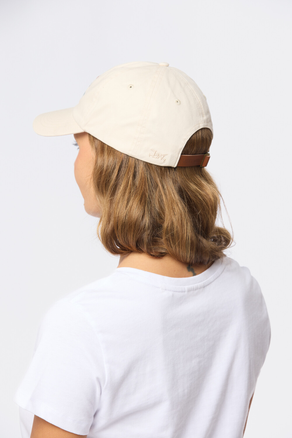 GORRO CON VISERA DE LONA Beige