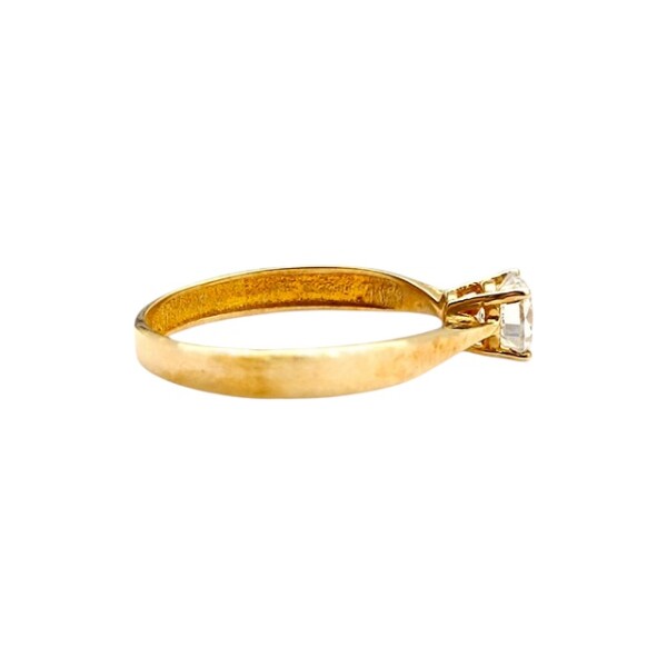 Anillo Solitario-Oro bajo-Piedra zirconia-AN8059 conpiedra