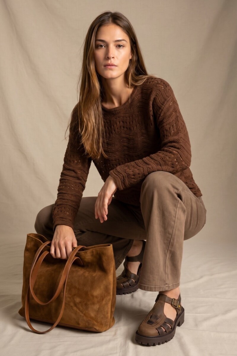 Sweater Textura Chocolate