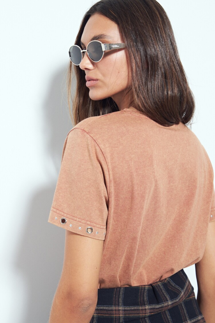 REMERA FITTONIA Ladrillo