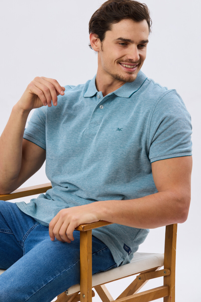 REMERA POLO LISA PIQUÉ - Petroleo 