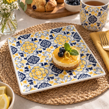Set de 6 Platos de Postre Cuadrados Oxford de Porcelana 20x20 cm Set de 6 Platos de Postre Cuadrados Oxford de Porcelana 20x20 cm