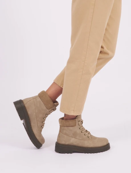 Borcego beige
