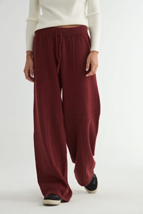 PANTALÓN TEJIDO TULIPA T1 BORDO