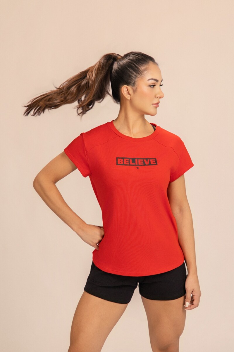 Remera con Serigrafía. Remera con Serigrafía.