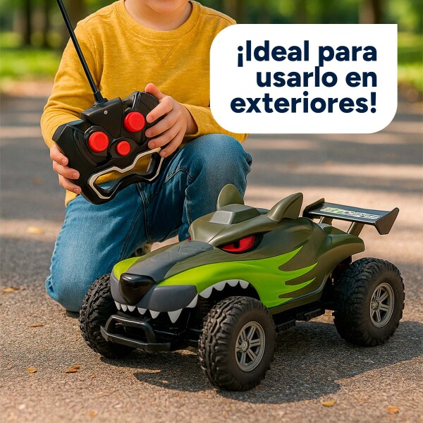 Auto A Control Remoto Recargable Monster Todo Terrreno Atrix Color Verde