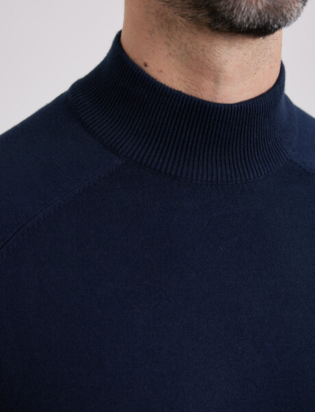 Sweater Azul Oscuro