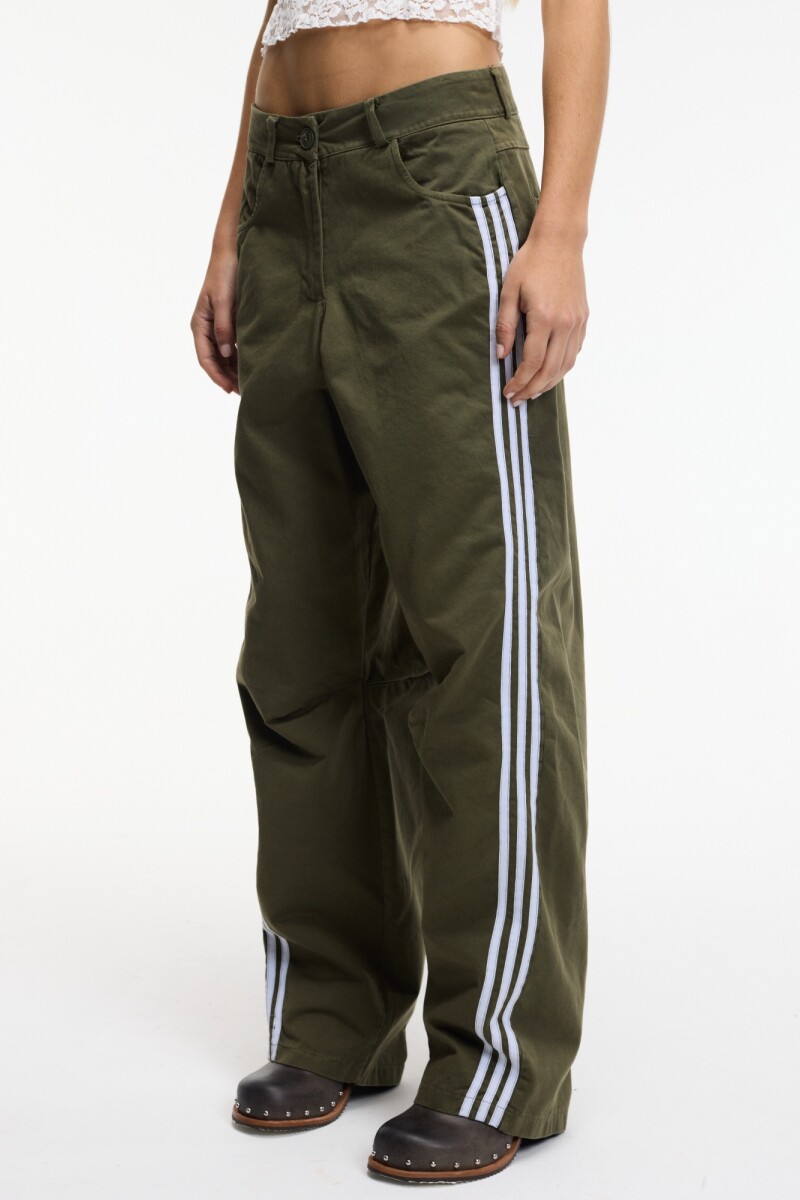 PANTALÓN Verde