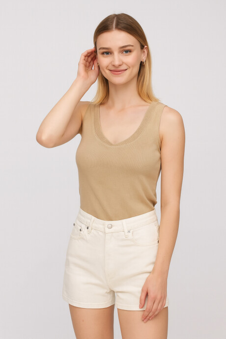 Musculosa Luki Beige