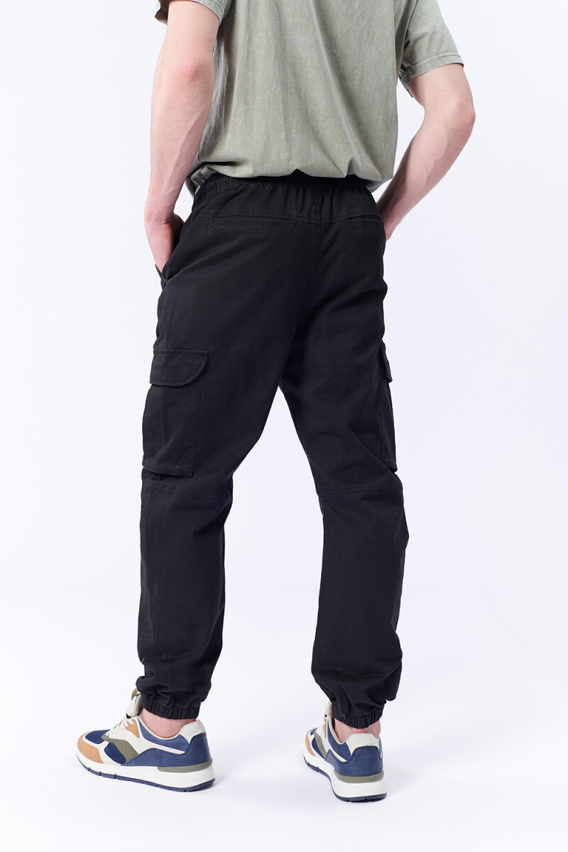 Pantalón cargo jogger Negro