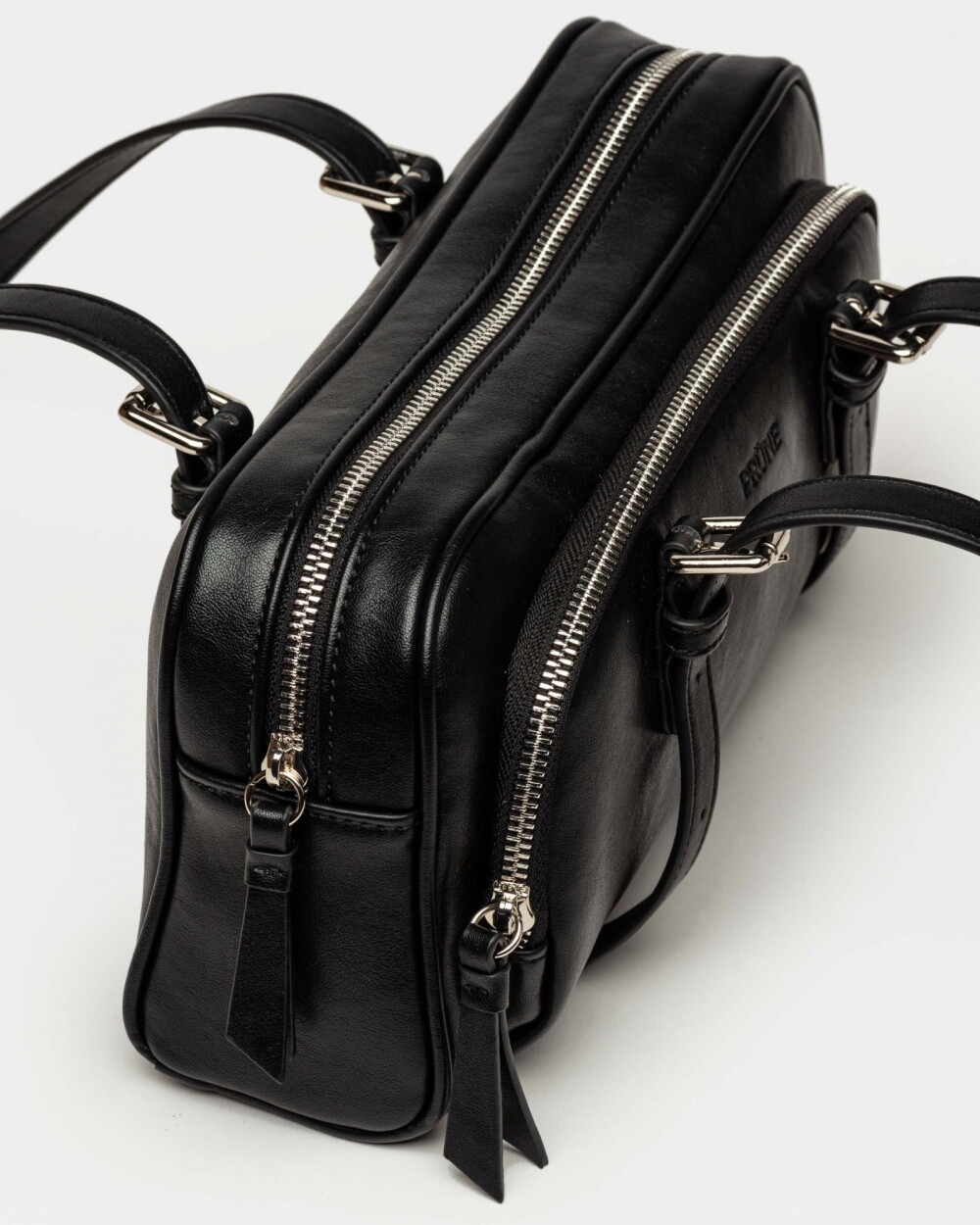 Cartera al hombro Lagoon en efecto cuero liso Negro