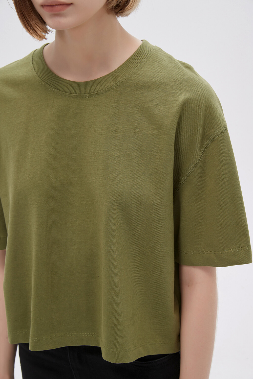 Remera Solisa Verde Oliva Oscuro