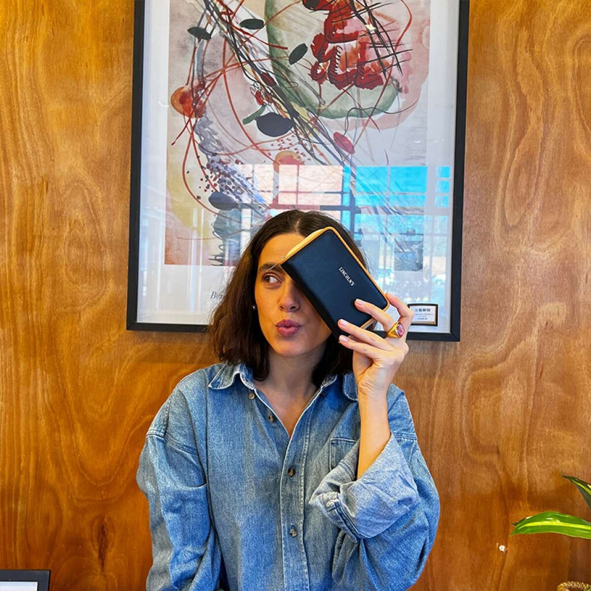 Billetera Malu - Negro Suela y Beige 