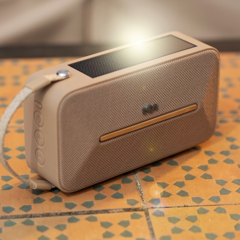 Parlante House of Marley RISE UP SOLAR Cream