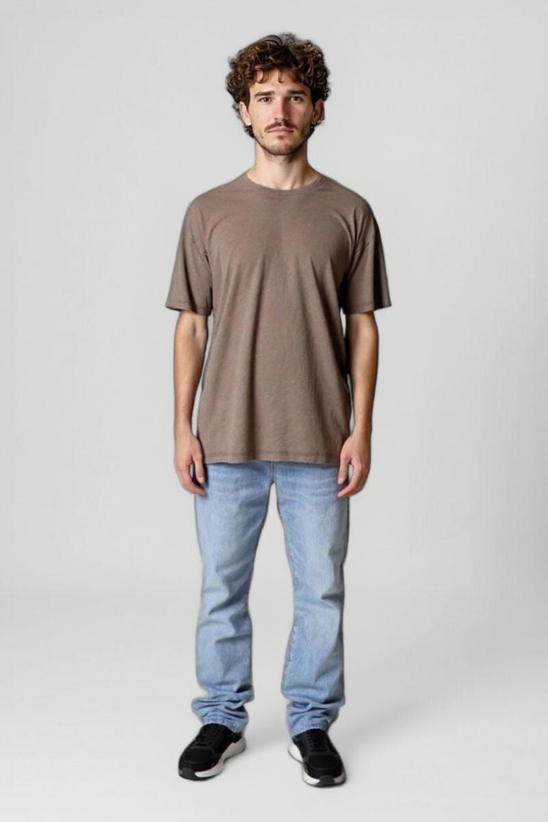 Remera Axel - Marrón 