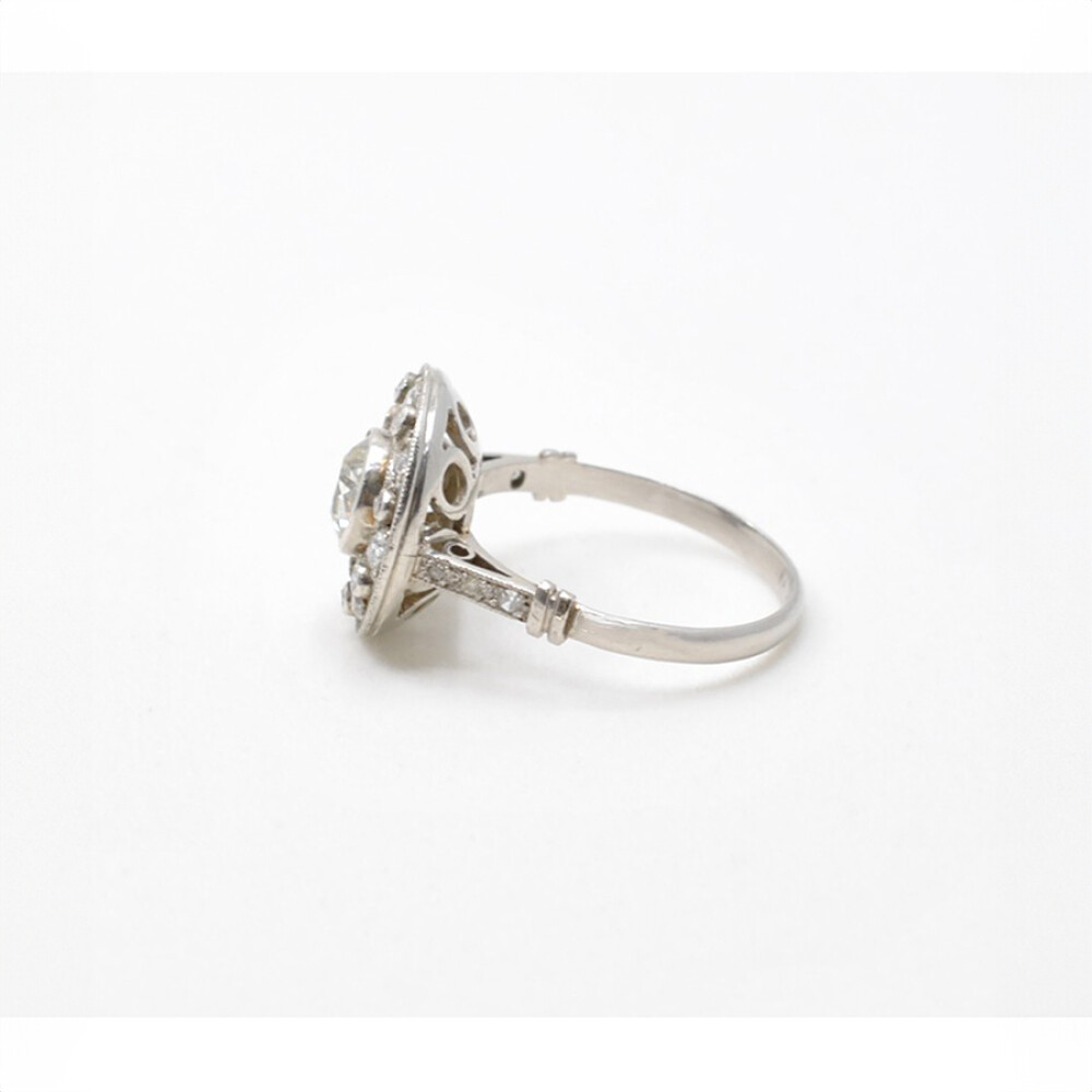 Anillo De Platino Con Brillantes Anillo De Platino Con Brillantes
