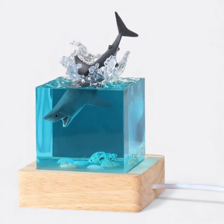 Lámpara Resina Cuadrada Animales Marinos Tiburón